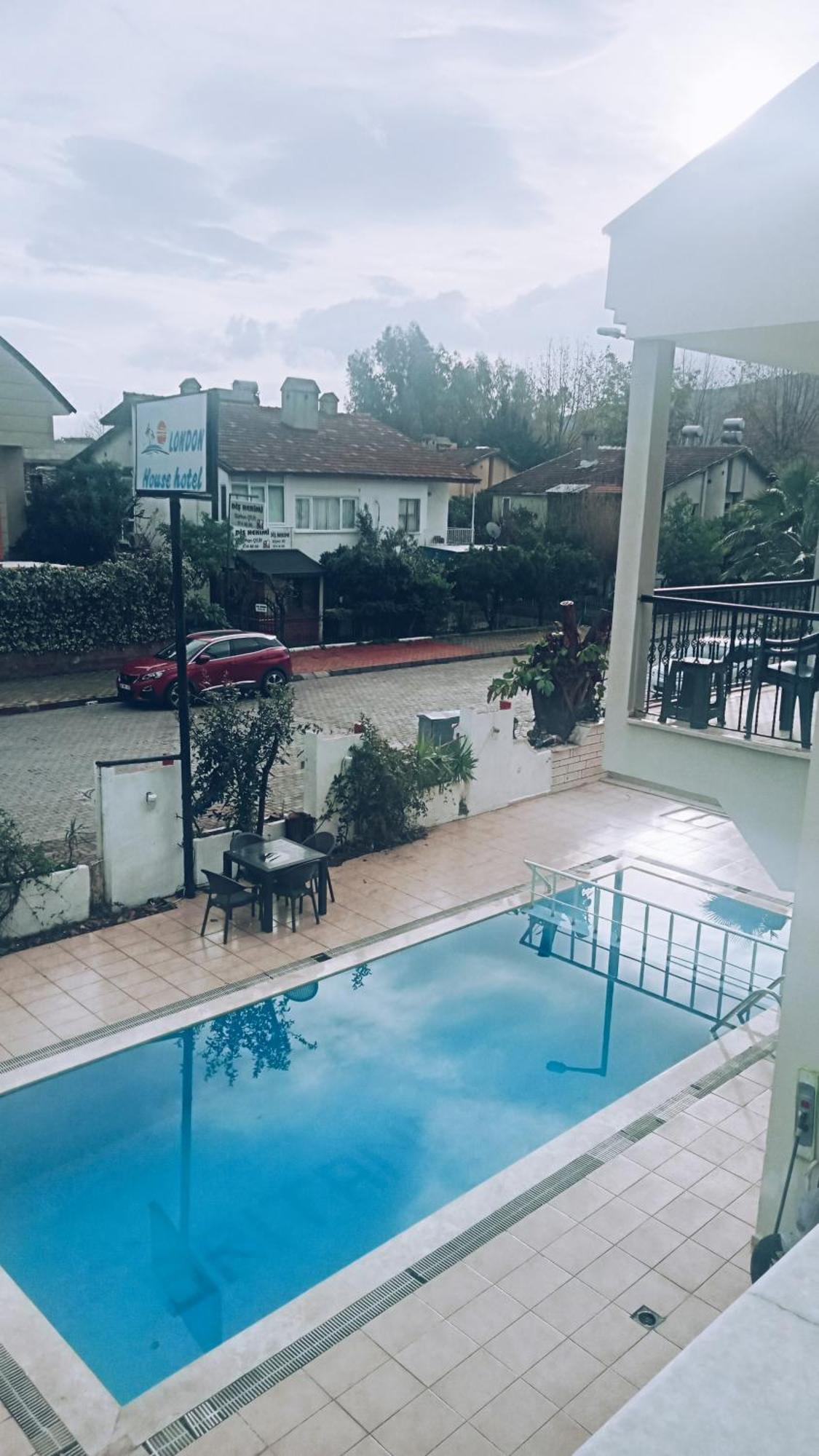 London House Hotel Κεμέρ Εξωτερικό φωτογραφία