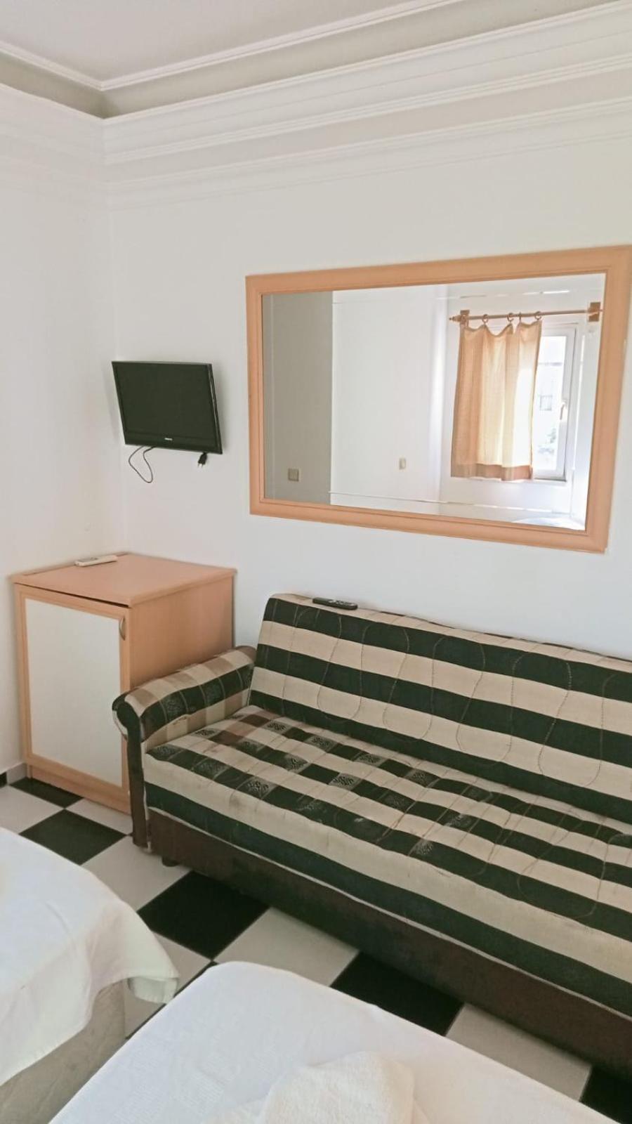 London House Hotel Κεμέρ Δωμάτιο φωτογραφία
