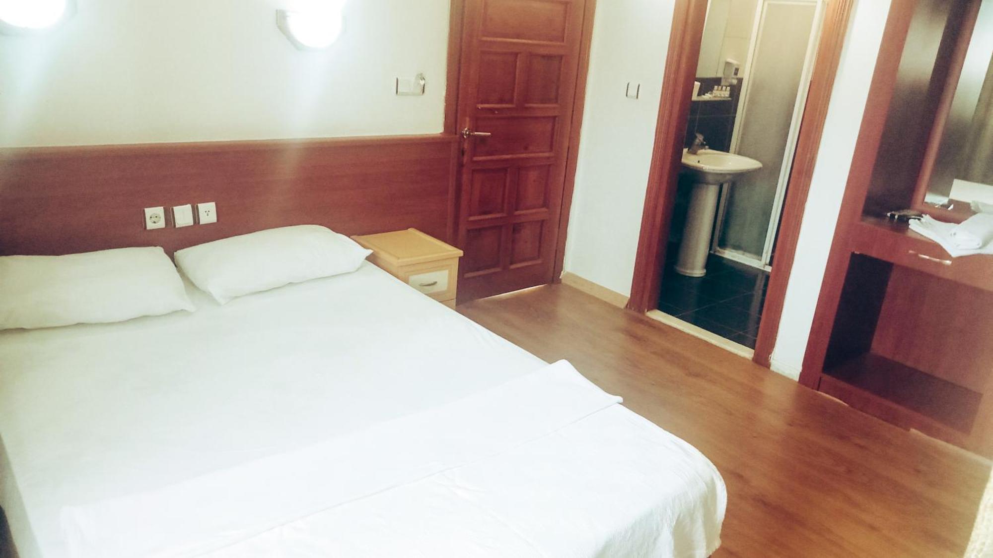 London House Hotel Κεμέρ Δωμάτιο φωτογραφία